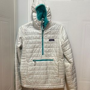 Like new PATAGONIA KANGAROO POCKET JACKET